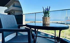 Ccd Seaview Apartments